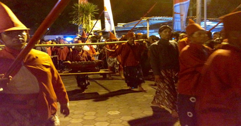 Kondur Gongso, Pengembalian Dua Gamelan ke Keraton Yogyakarta